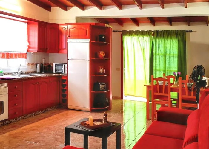 Cozy In Santiago Del Teide 70 M² Mountain View